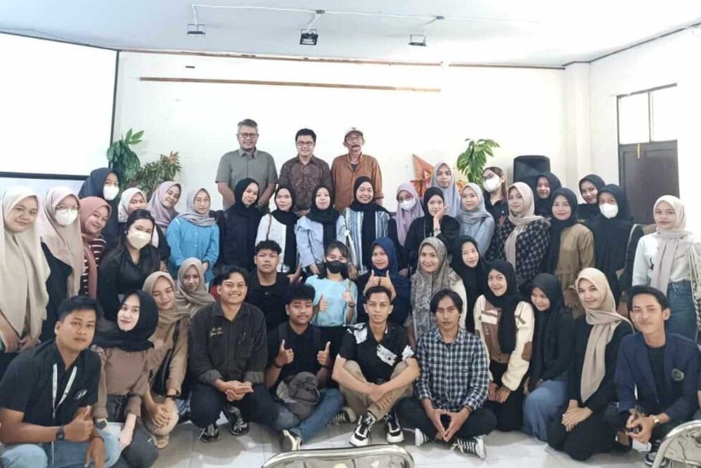 indonesia-chapter-slider-2